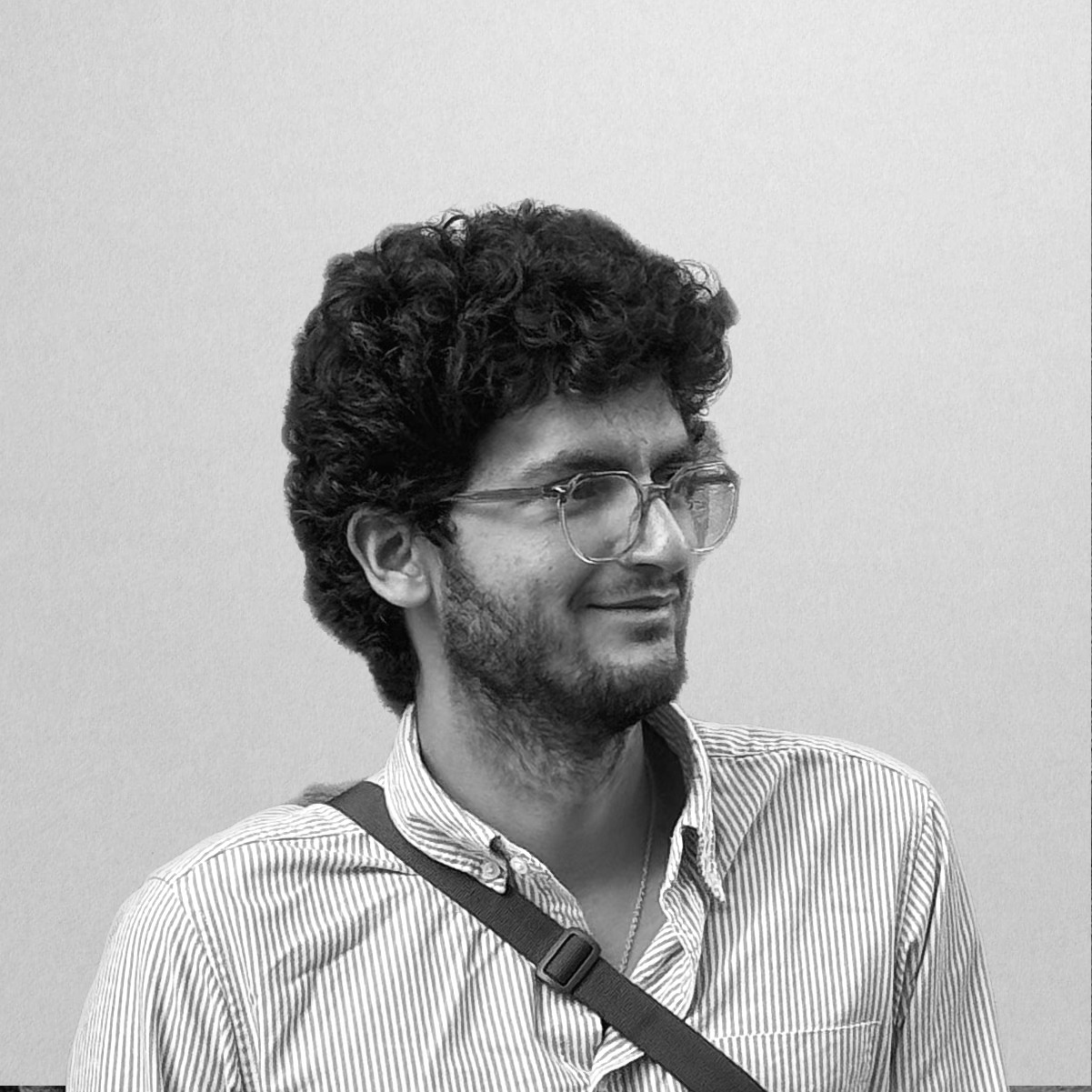 Facetune_10-04-2024-15-07-47